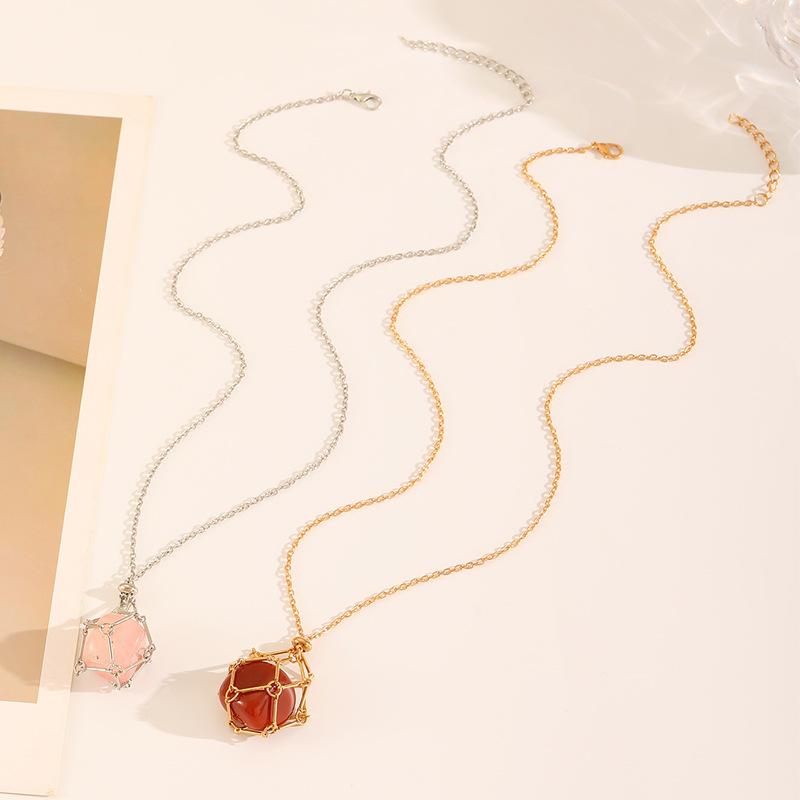 Raw stone metal net bag woven necklace